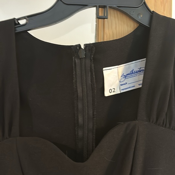 Like new black full length performance gown for orchestra etc size 2 - Picture 2 of 7